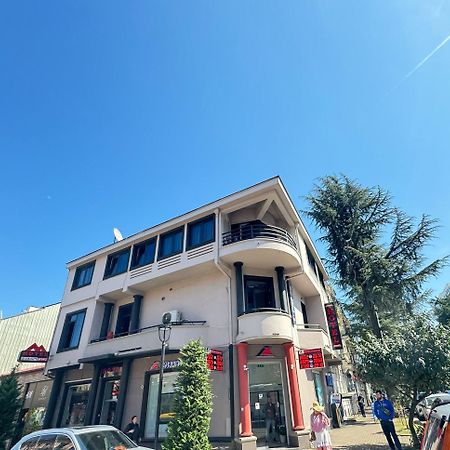 Metrepol Hotel Batumi Bagian luar foto