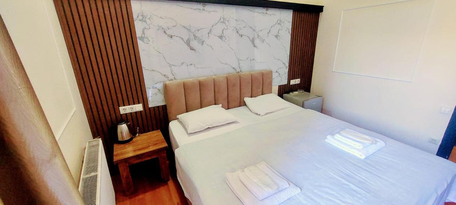 Metrepol Hotel Batumi Bagian luar foto